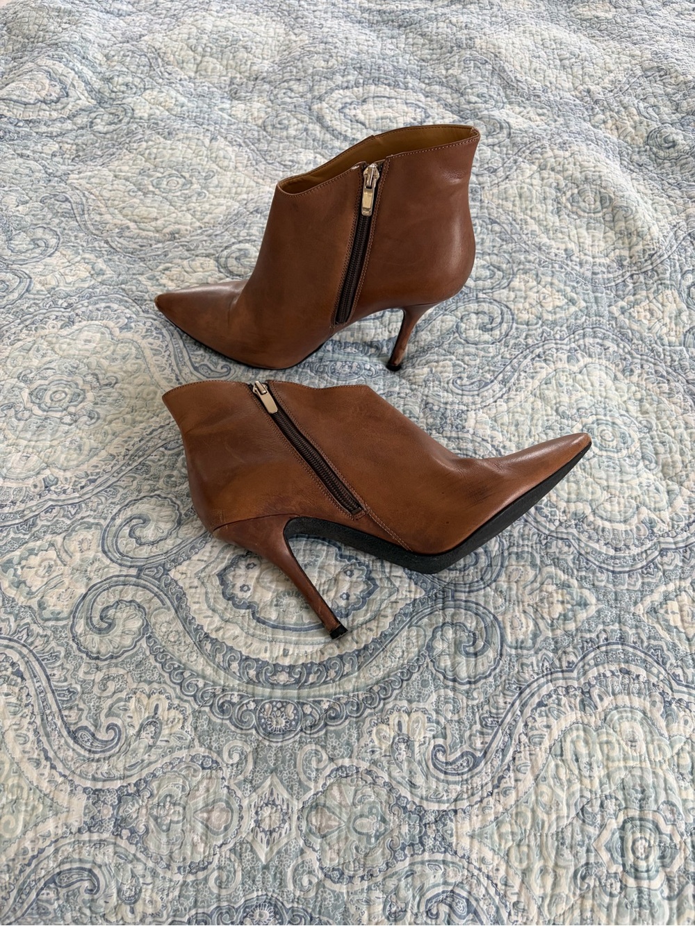 Enzo Angiolini Brown Leather Pointed-Toe Stiletto Ankle Boots